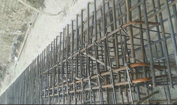 武磊西甲首秀，房屋剪力墙加固中植筋加固成中流砥柱