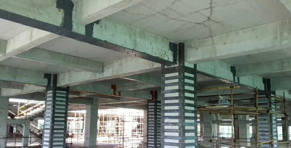 建筑加固粘钢胶用量如何确定？